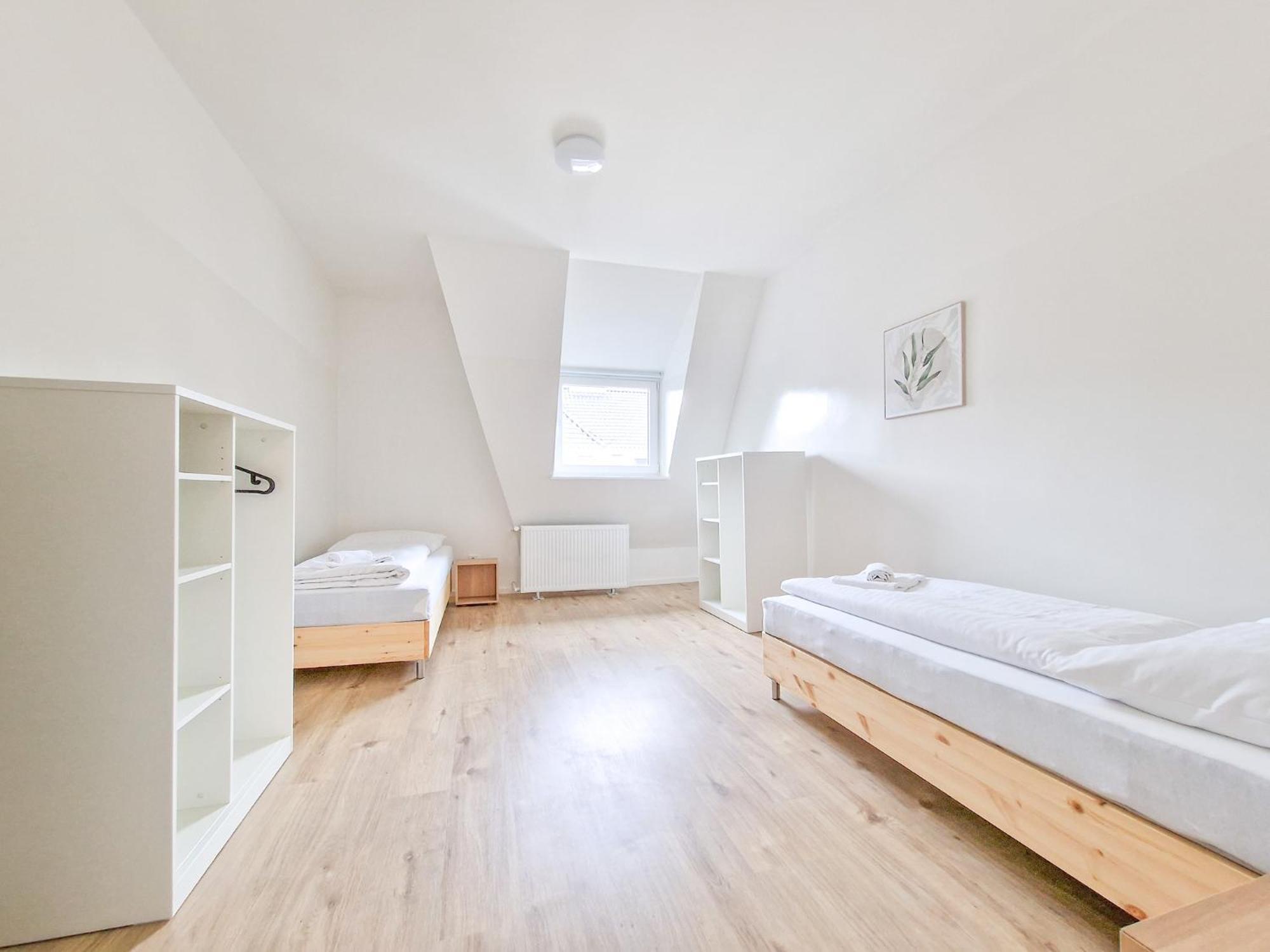 Raj Living - 1 Or 3 Room Apartments - 20 Min Messe Dus And Old Town Dus Düsseldorf Exterior foto